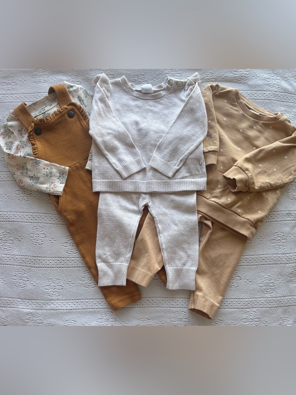 Baby Girl Bundle 6–9M | Knits + L’oved Baby Set